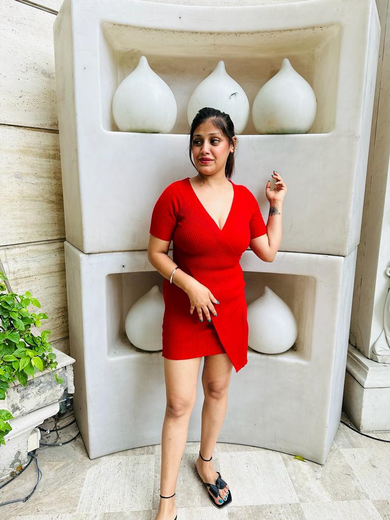 Mathura call girl